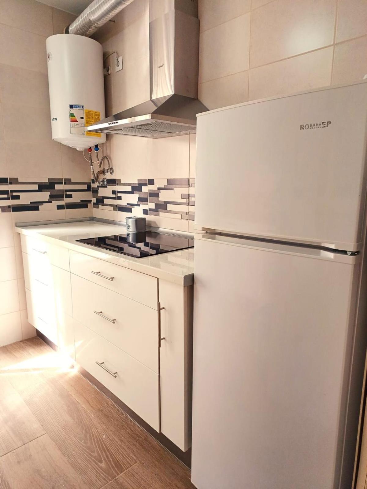 Apartamento Plaza Santa Lucia Renovado Febrero 2025 Sevilla Eksteriør billede